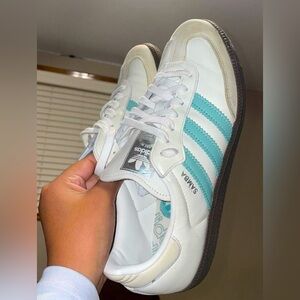 ADIDAS SAMBAS